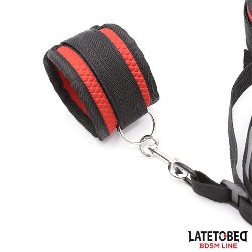 Latetobed BDSM ágyrögzítő bilincsekkel,szemmaszkkal